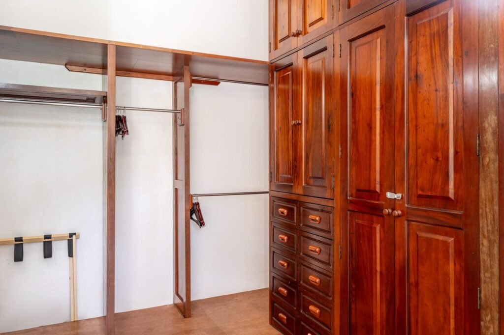 104CLOSET